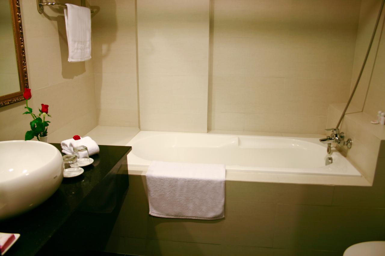 Angella Hotel Нячанг Экстерьер фото
